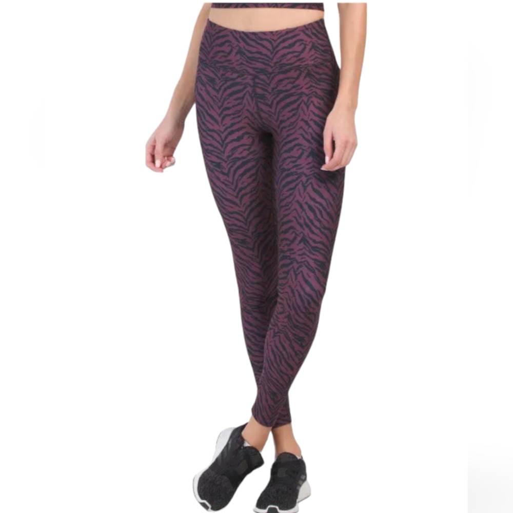 Kyodan Women's Purple Animal Print Tiger‎ Workout Leggings Medium